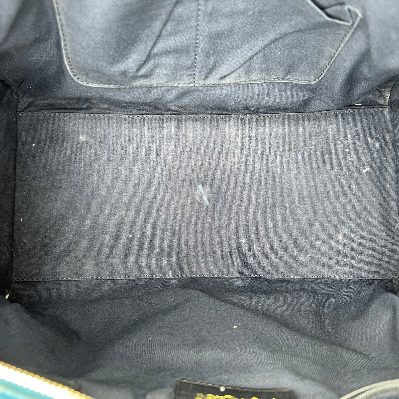 Cabas Chyc Sac Ligne Y Top handle bag in Calfskin, Gold Hardware - Image 11