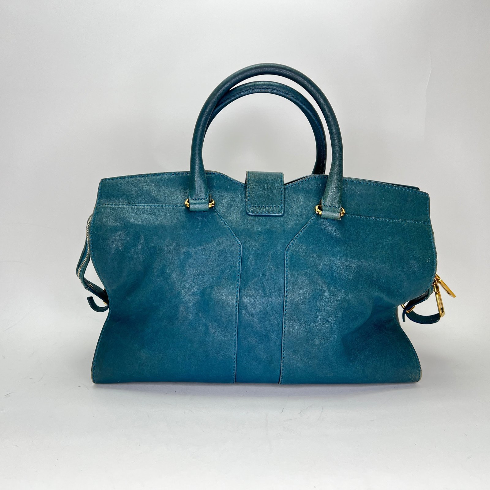 Cabas Chyc Sac Ligne Y Top handle bag in Calfskin, Gold Hardware - Image 2