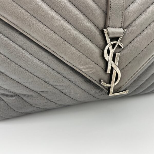 College Large Grey Top Handle Bag in Calfskin, Ruthenium hardware - Image 6