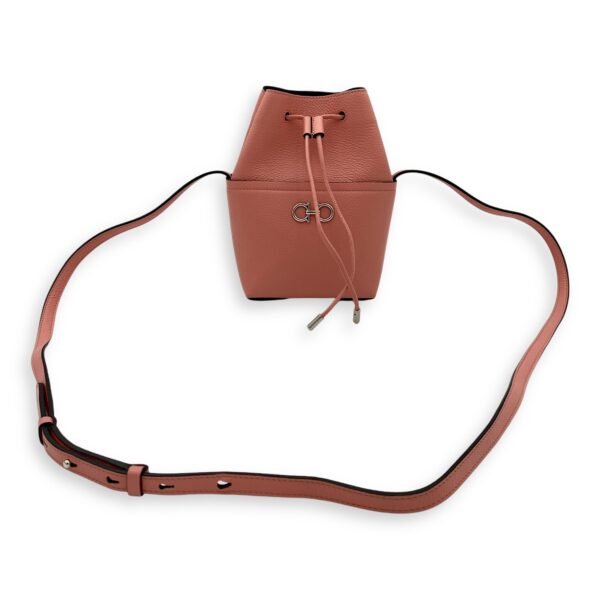 Gancini Bucket Bag Mini Coral in Calfskin, Gold hardware - Image 10