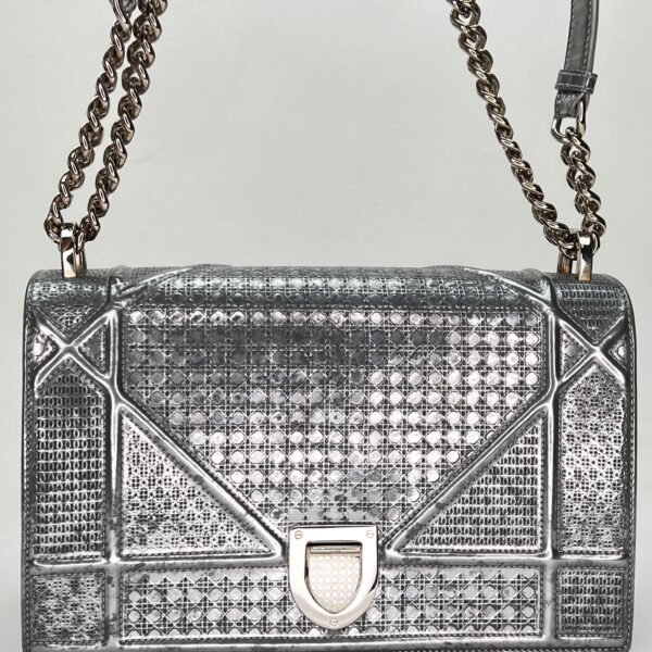 Diorama Medium Silver Shoulder Bag in Calfskin, Silver hardware - Image 7