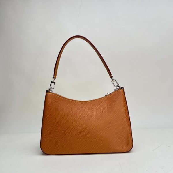 Marelle Shoulder bag in Epi leather, Silver Hardware - Image 3