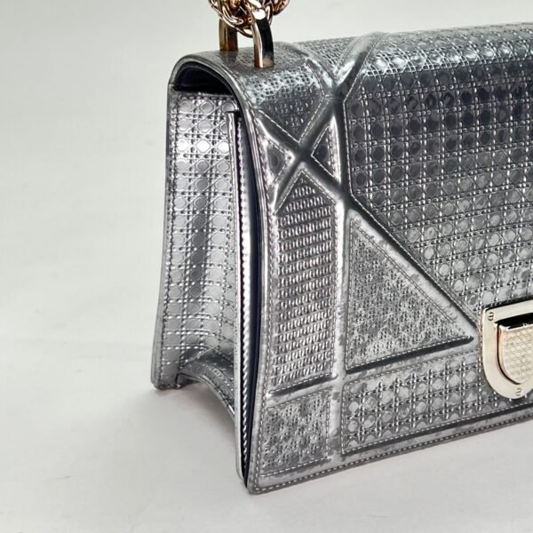 Diorama Medium Silver Shoulder Bag in Calfskin, Silver hardware - Image 10