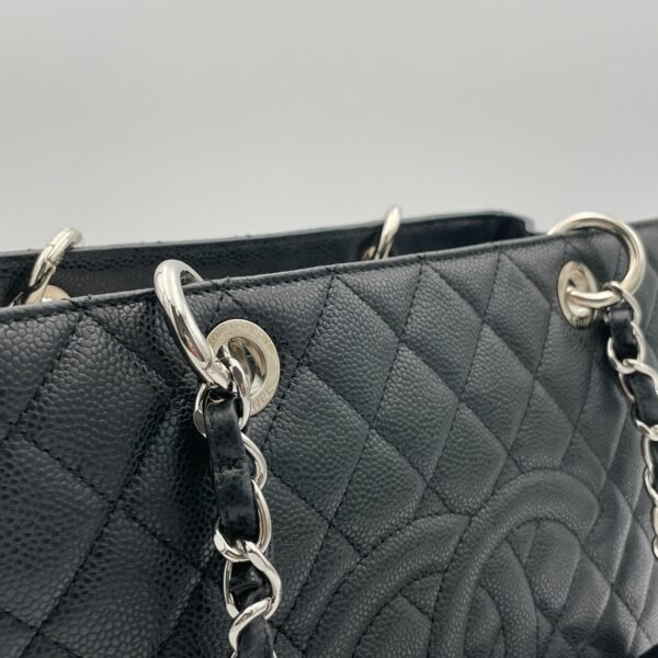 GST Grand Shopping Black Tote Bag in Caviar Leather, Silver hardware - Image 6
